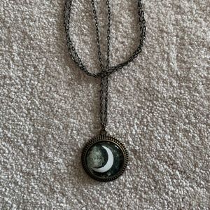 Vintage Crescent Moon Necklace